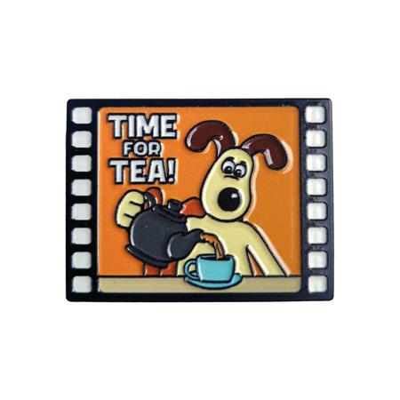 Wallace & Gromit Gromit Enamel Pin Badge - Cover