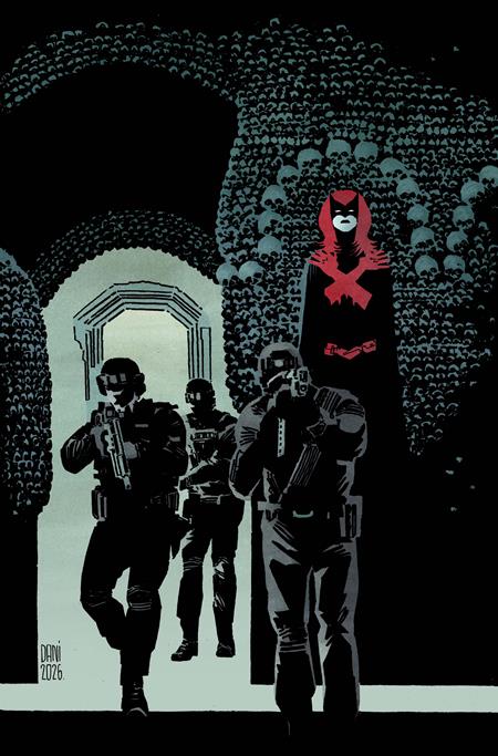 BATWOMAN #8 CVR A DANI (BATMAN BAD SEEDS) — Cover