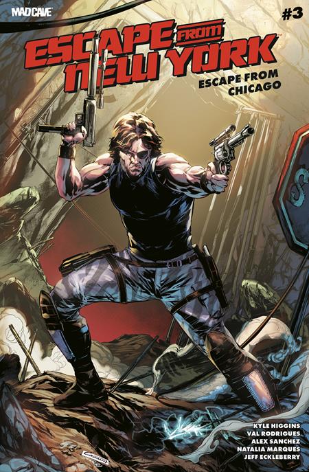 ESCAPE FROM NEW YORK ESCAPE FROM CHICAGO #3 CVR B CAANAN WHITE VAR — Cover